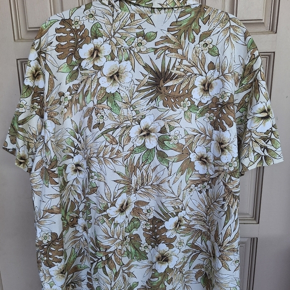 Cathy Essentials Woman Hawaiian Shirt Plus Sz1X Cotton Neutral Colors Comfy Cozy - Picture 7 of 10